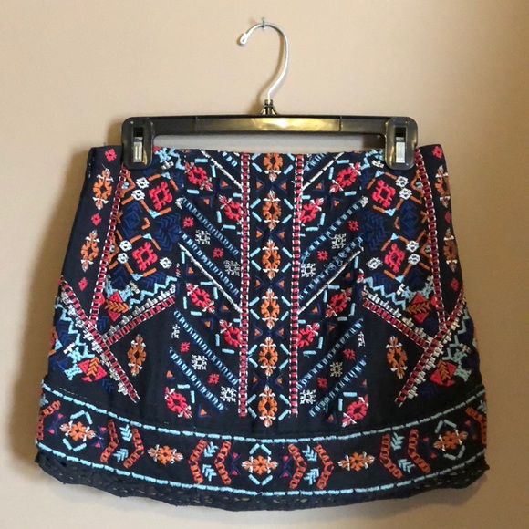 Urban Outfitters Ecote embroidered mini skirt - Picture 3 of 4